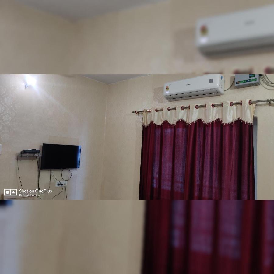 Couple Friendly Hotel - Sunset Orchha Dış mekan fotoğraf