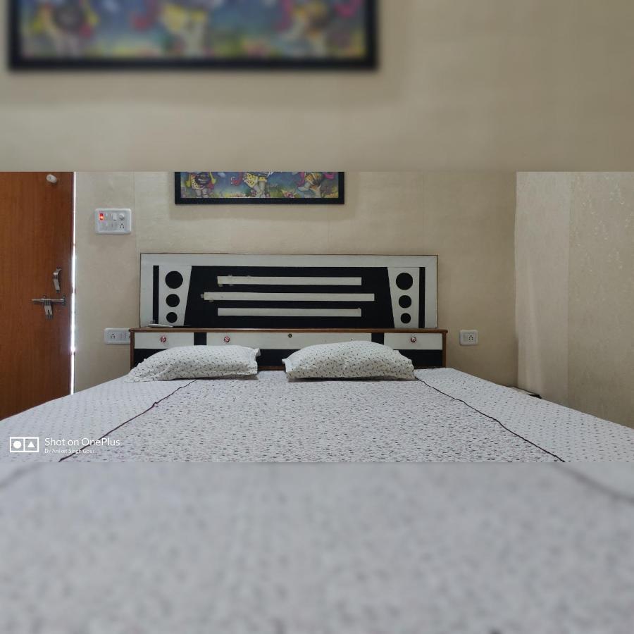 Couple Friendly Hotel - Sunset Orchha Dış mekan fotoğraf
