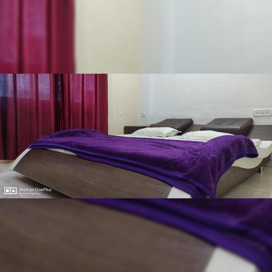Couple Friendly Hotel - Sunset Orchha Dış mekan fotoğraf